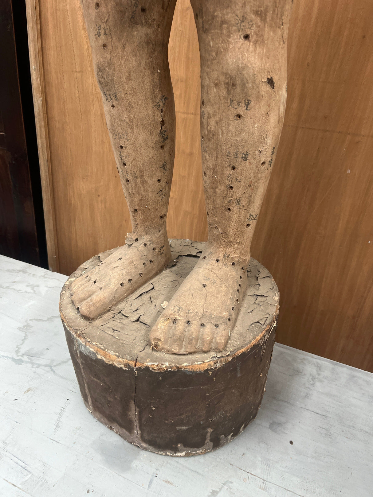 Asian Man - Statue Asian Man - Statue