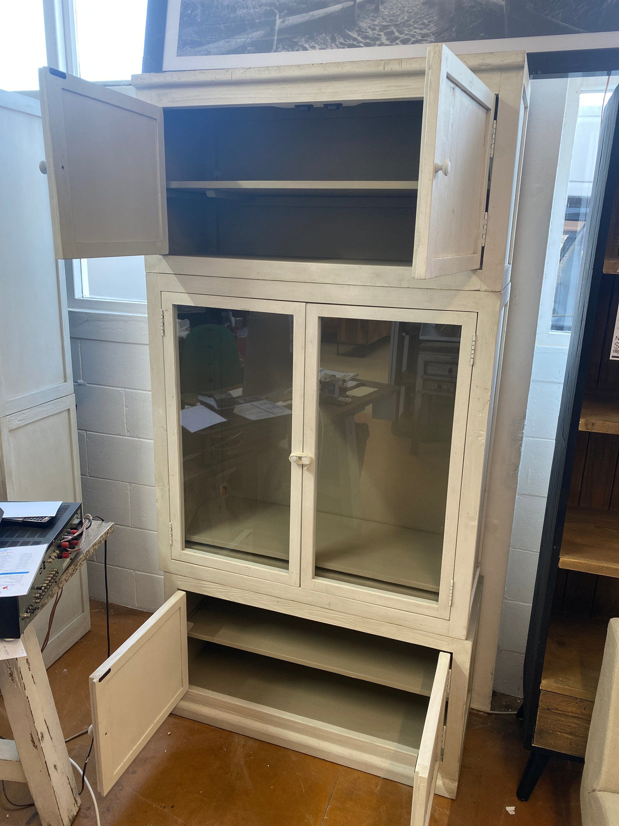 Beach Style Glass Display Cabinet Beach Style Glass Display Cabinet