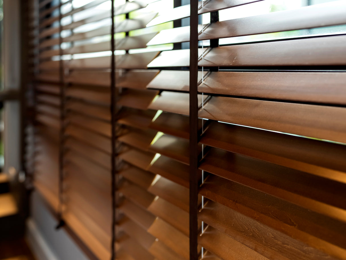 Natural Wood Venetian Blinds - Plain Color