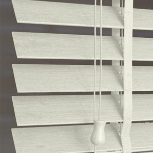 Plain Bass Wood Venetian Blinds