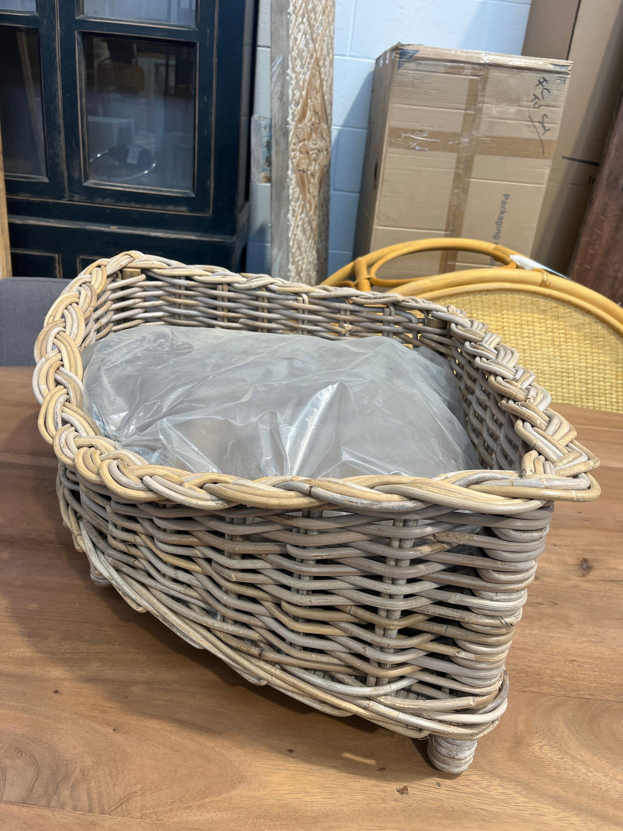 Rattan Pet Basket W Cushion - Small Rattan Pet Basket W Cushion - Small